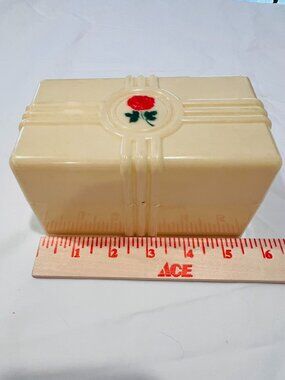1940s Bakelite Dresser/Vanity Box - Creme with Rose Design